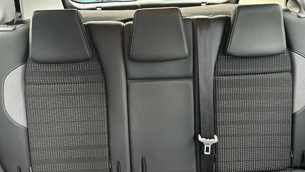 Used Peugeot 2008 2017 for sale - 76123561: Photo 25