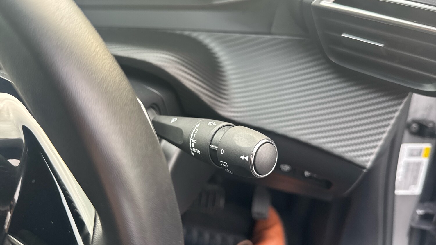 Used Peugeot 2008 2024 for sale - 76315620: Photo 28