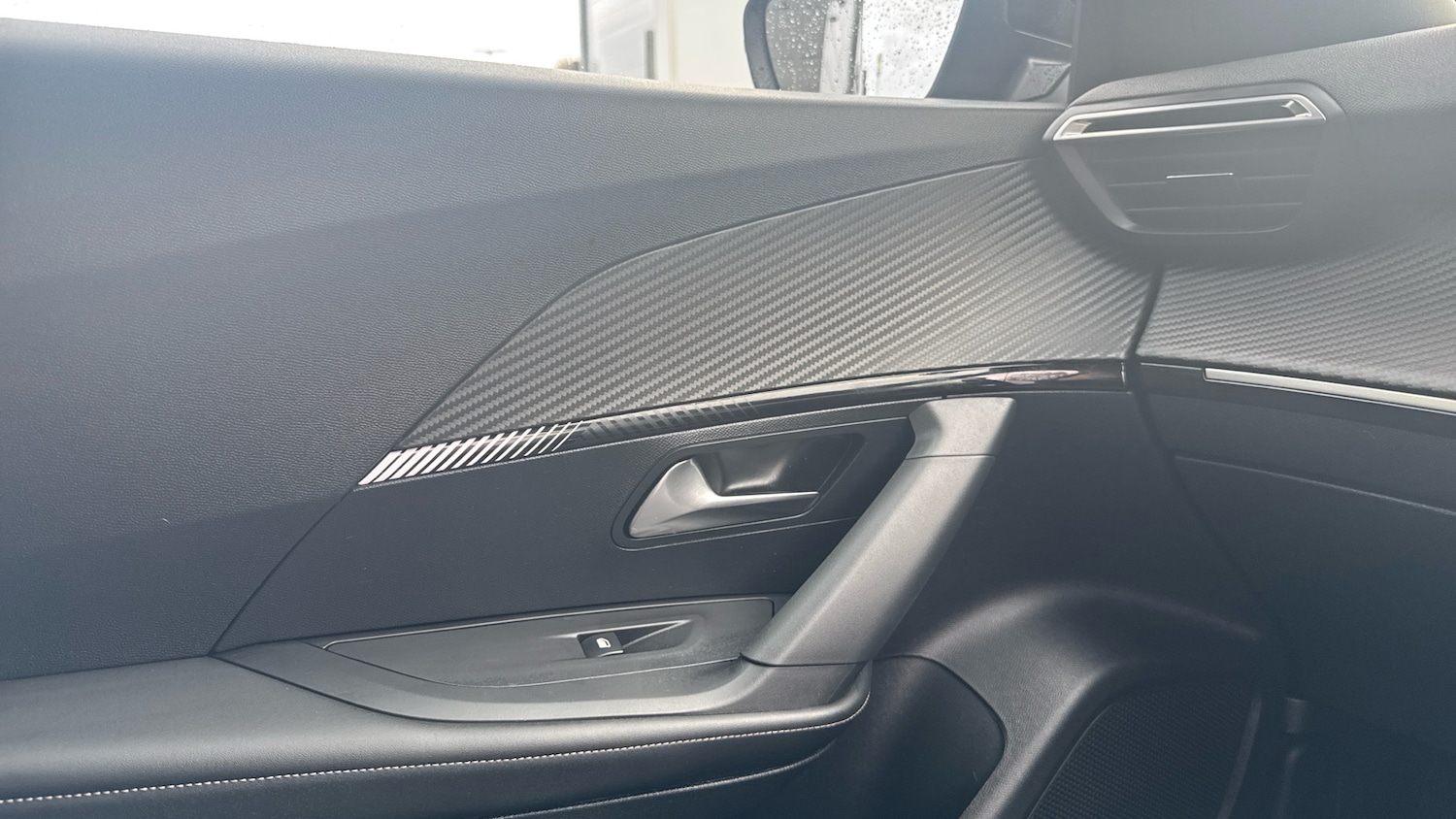 Used Peugeot 2008 2024 for sale - 76315620: Photo 41