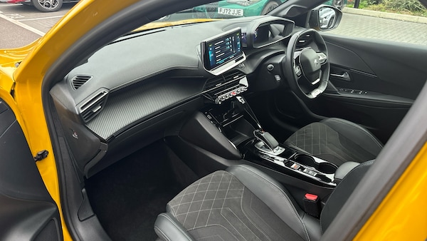 Used Peugeot 208 2022 for sale - 76202079: Photo 12