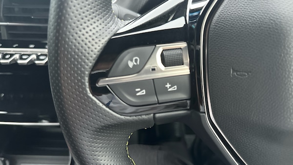 Used Peugeot 208 2022 for sale - 76202079: Photo 23
