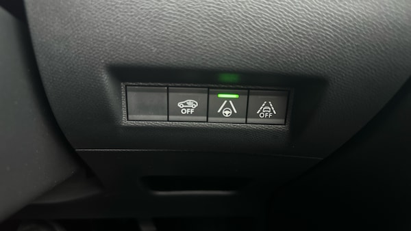 Used Peugeot 208 2022 for sale - 76202079: Photo 34