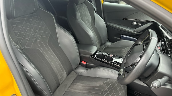 Used Peugeot 208 2022 for sale - 76202079: Photo 42