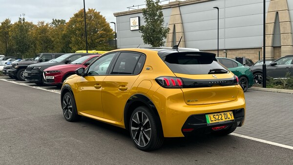 Used Peugeot 208 2022 for sale - 76202079: Photo 5