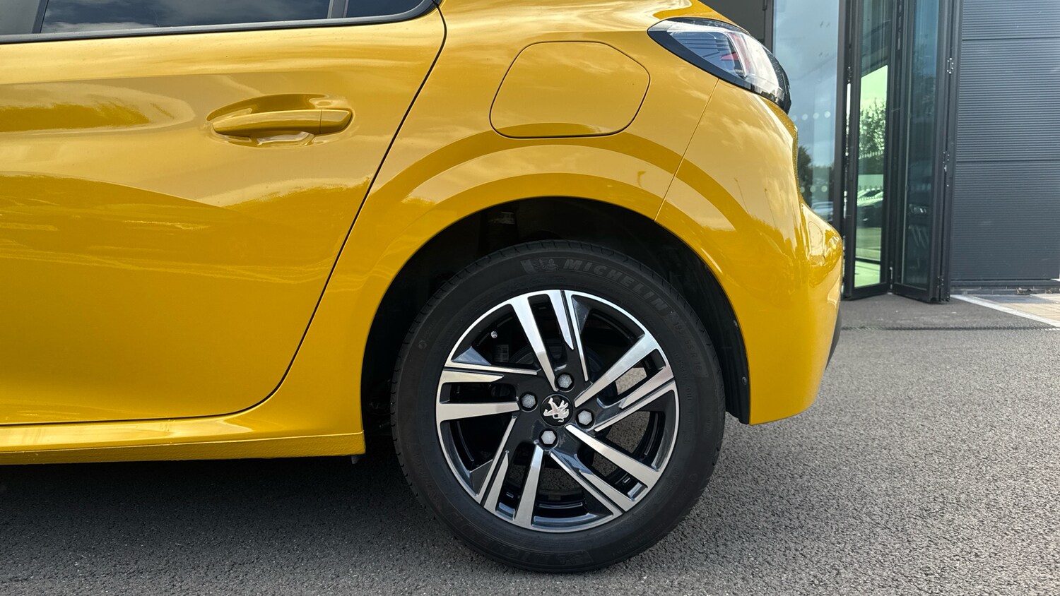 Used Peugeot 208 2023 for sale - 75840915: Photo 15