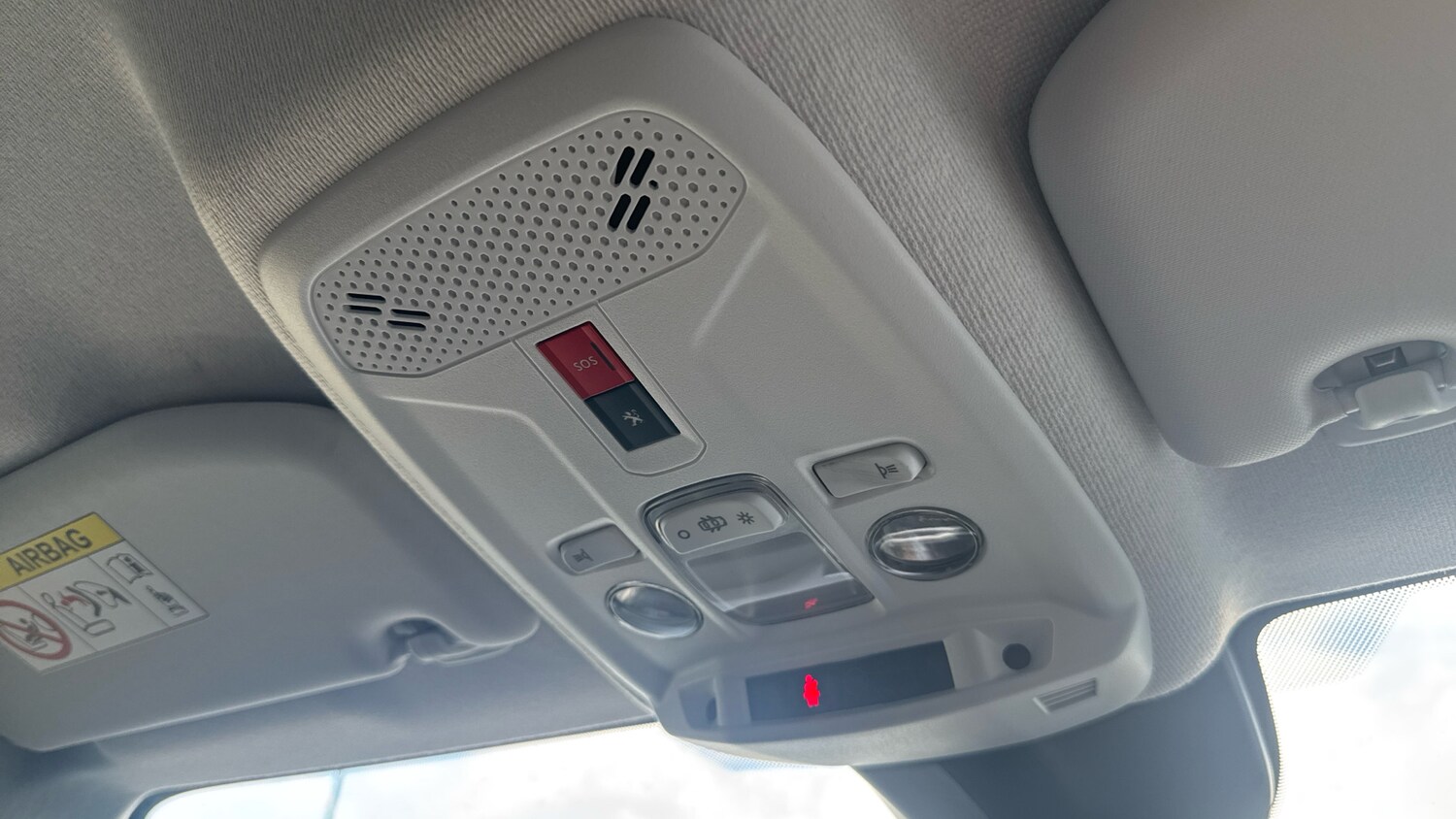 Used Peugeot 208 2023 for sale - 75840915: Photo 39