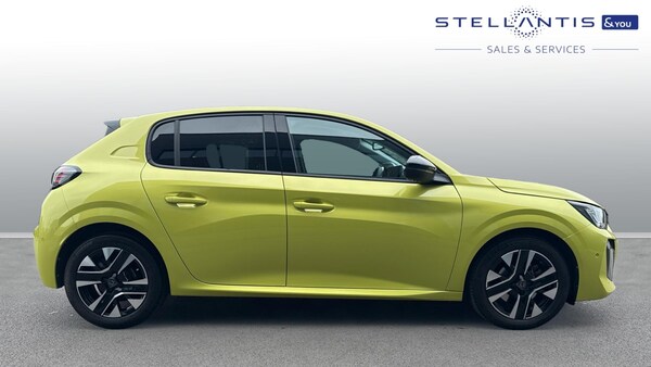 Used Peugeot 208 2024 for sale - 76228685: Photo 2