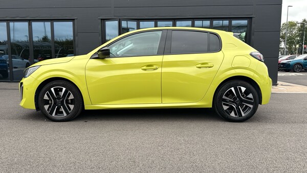 Used Peugeot 208 2024 for sale - 76228685: Photo 6