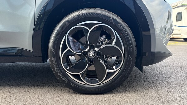 Used Alfa Romeo Junior 2025 for sale - 75544277: Photo 17