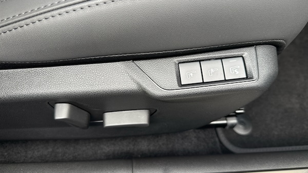 Used Alfa Romeo Junior 2025 for sale - 75544277: Photo 42