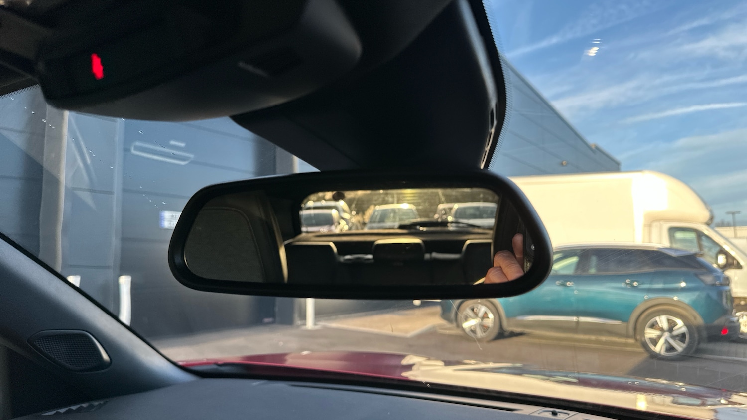 Used Peugeot 2008 2023 for sale - 76998792: Photo 37