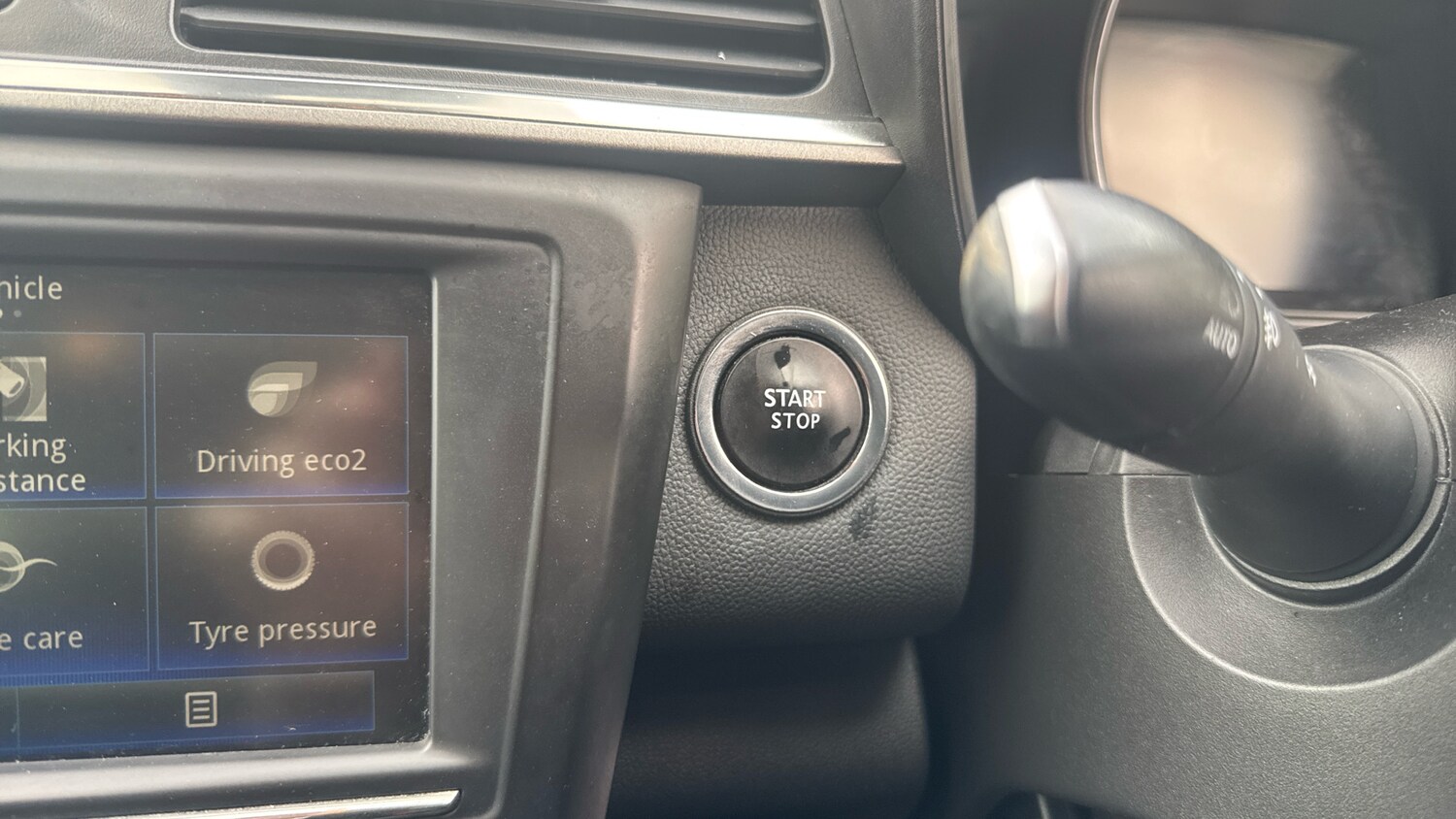 Used Renault Kadjar 2017 for sale - 76338276: Photo 40