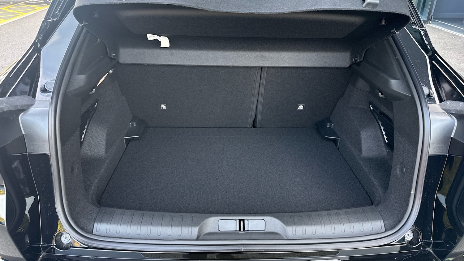 Used Alfa Romeo Junior 2025 for sale - 76043881: Photo 19