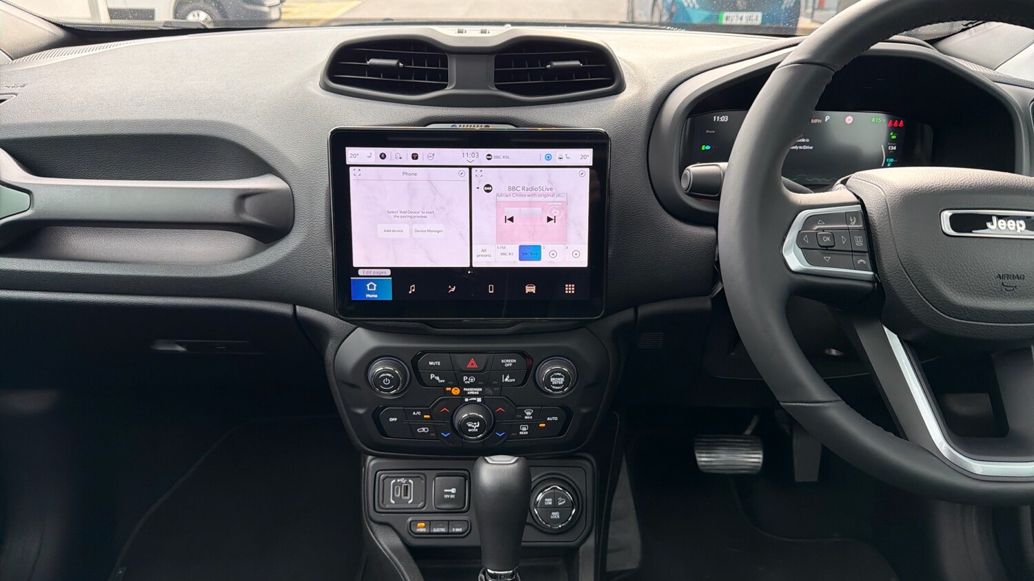 Used Jeep Renegade 2025 for sale - 76099800: Photo 10