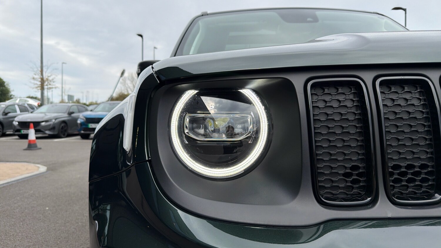 Used Jeep Renegade 2025 for sale - 76099800: Photo 45