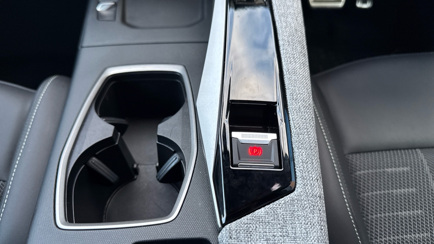 Used Peugeot 3008 2025 for sale - 77092068: Photo 22