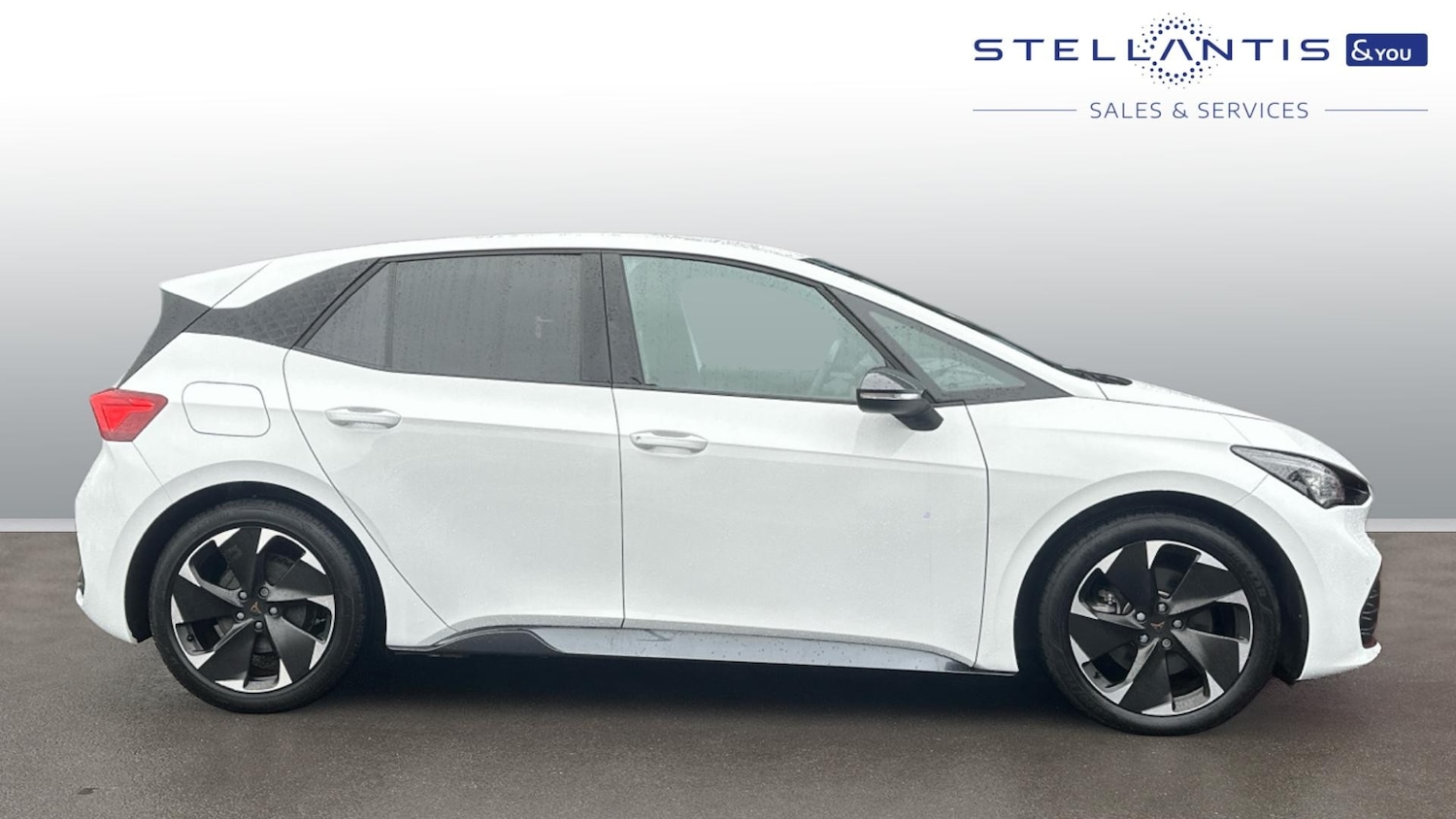 Used Cupra Born 2022 for sale - 77457232: Photo 2