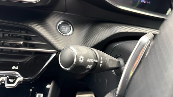 Used Peugeot 208 2024 for sale - 76168038: Photo 27