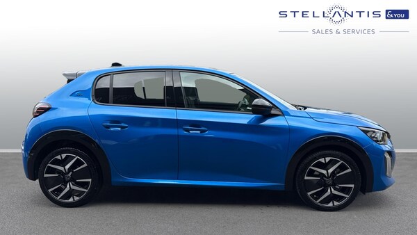 Used Peugeot 208 2024 for sale - 76168038: Photo 2