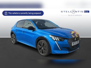 Peugeot - 208