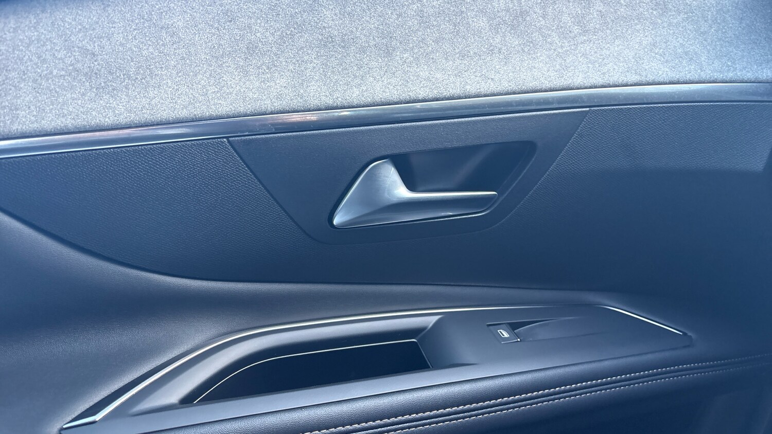 Used Peugeot 3008 2022 for sale - 76500540: Photo 40