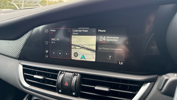 Used Alfa Romeo Giulia 2025 for sale - 76021579: Photo 30