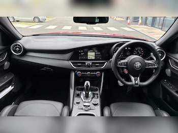 Used Alfa Romeo Giulia 2025 for sale - 76021579: Photo