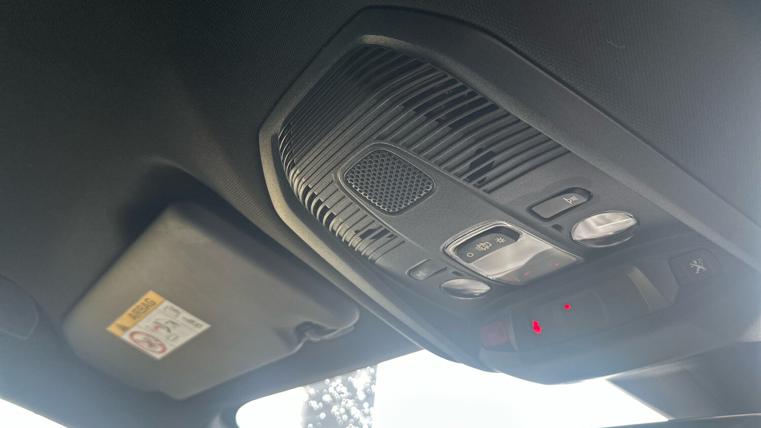 Used Peugeot 3008 2022 for sale - 77457203: Photo 38