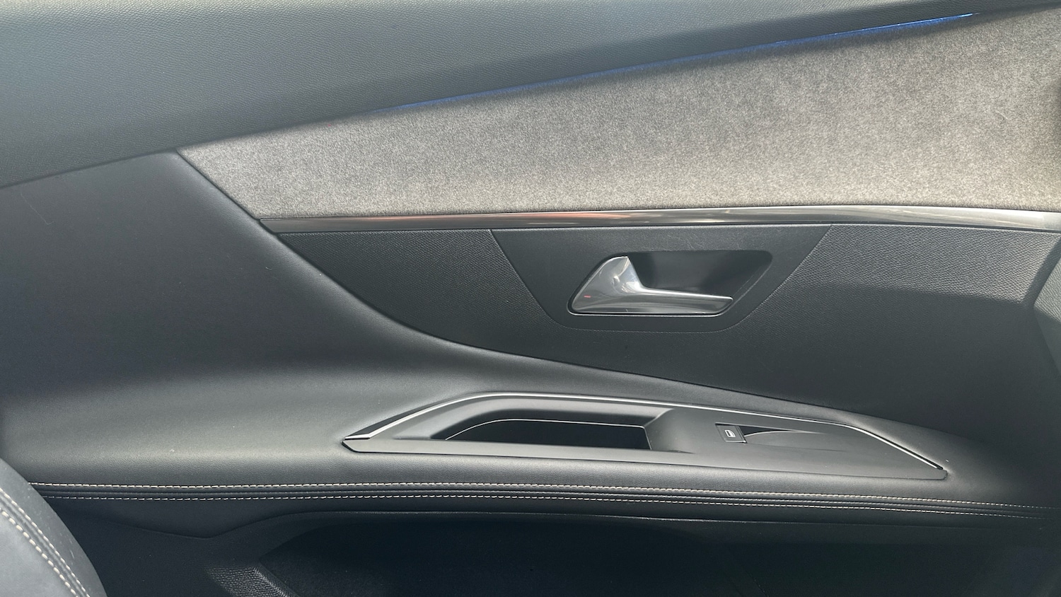 Used Peugeot 3008 2022 for sale - 77457203: Photo 40