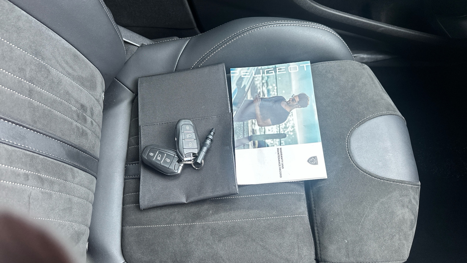 Used Peugeot 3008 2022 for sale - 77457203: Photo 48