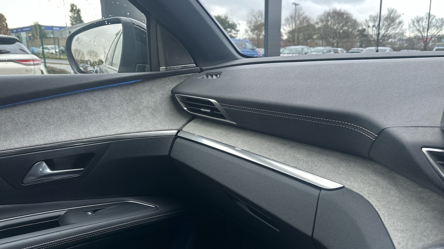 Used Peugeot 3008 2022 for sale - 77457203: Photo 51