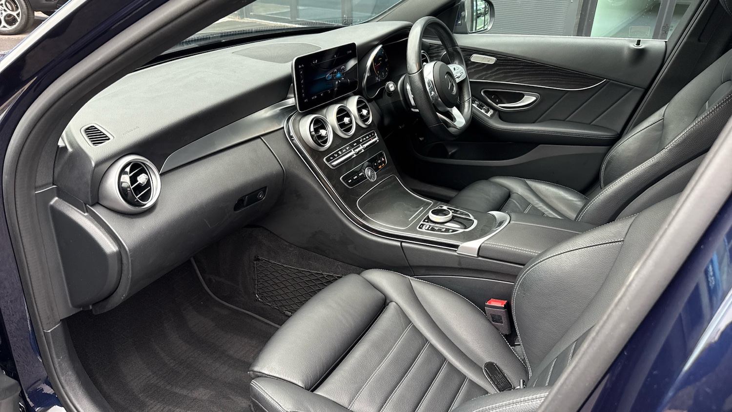 Used Mercedes-Benz C Class 2019 for sale - 76248391: Photo 12