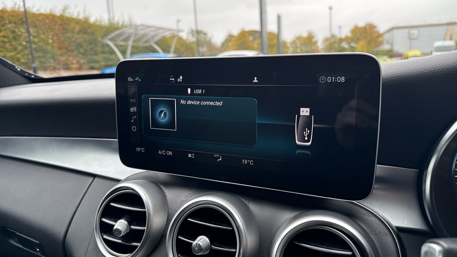 Used Mercedes-Benz C Class 2019 for sale - 76248391: Photo 30