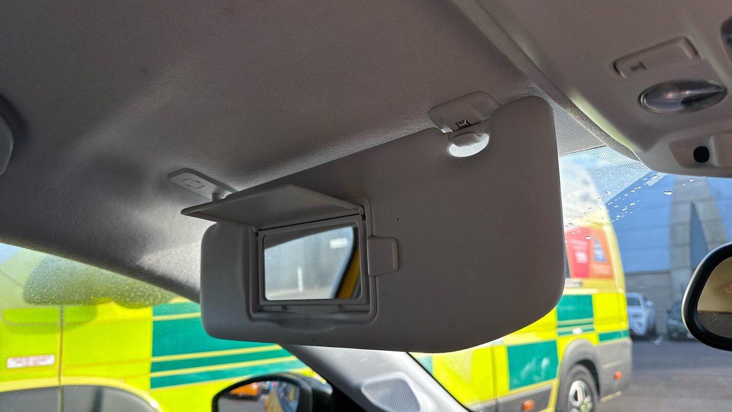 Used Peugeot 208 2023 for sale - 77018061: Photo 36