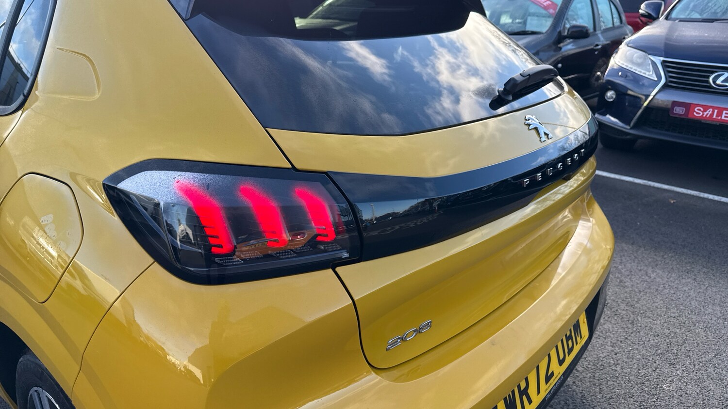 Used Peugeot 208 2023 for sale - 77018061: Photo 45