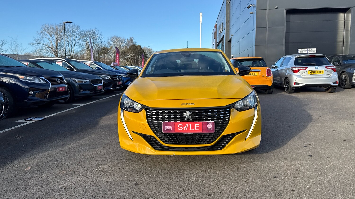 Used Peugeot 208 2023 for sale - 77018061: Photo 8