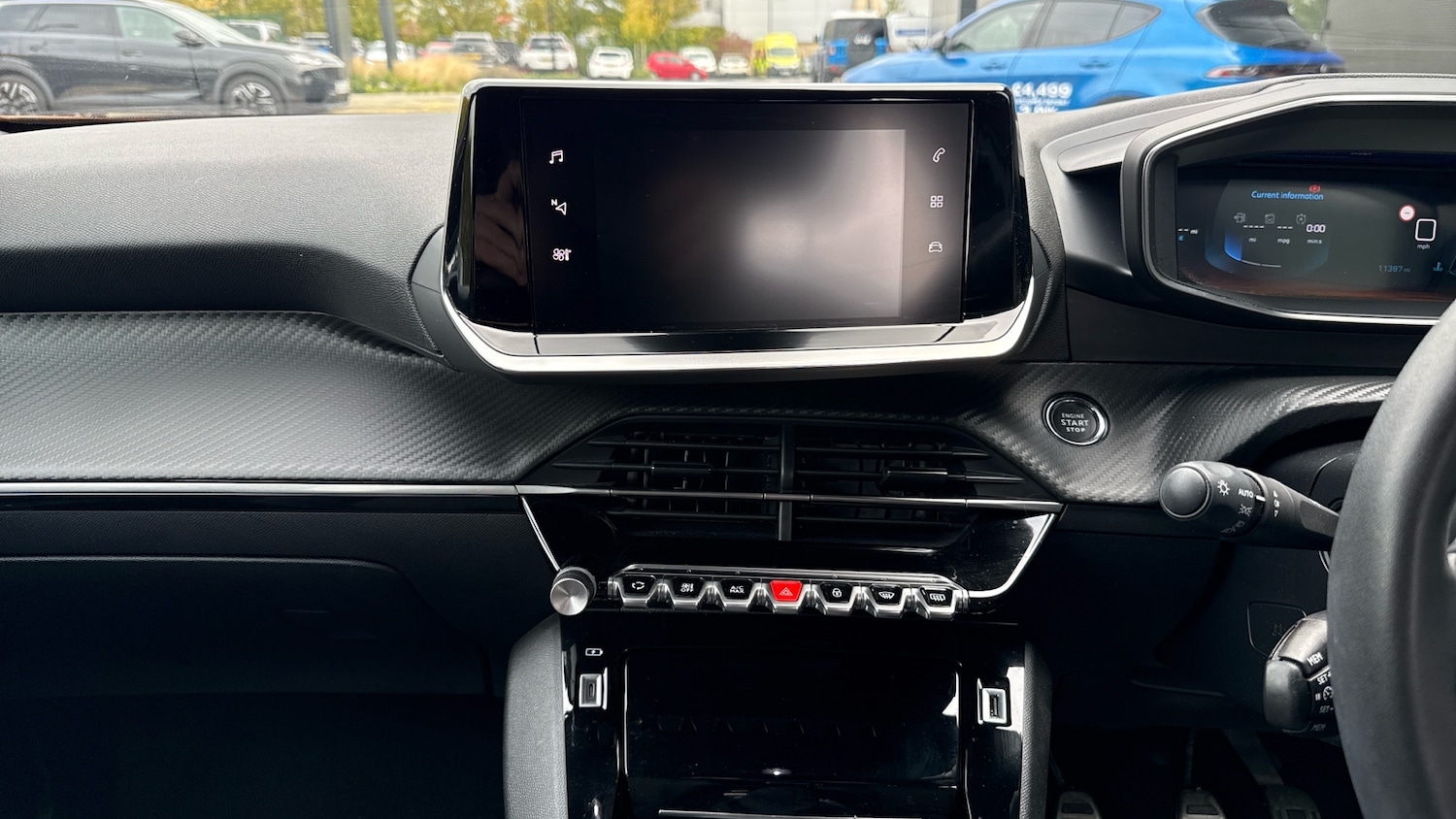 Used Peugeot 2008 2023 for sale - 76190361: Photo 10