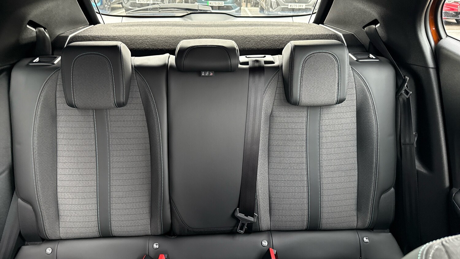 Used Peugeot 2008 2023 for sale - 76190361: Photo 25