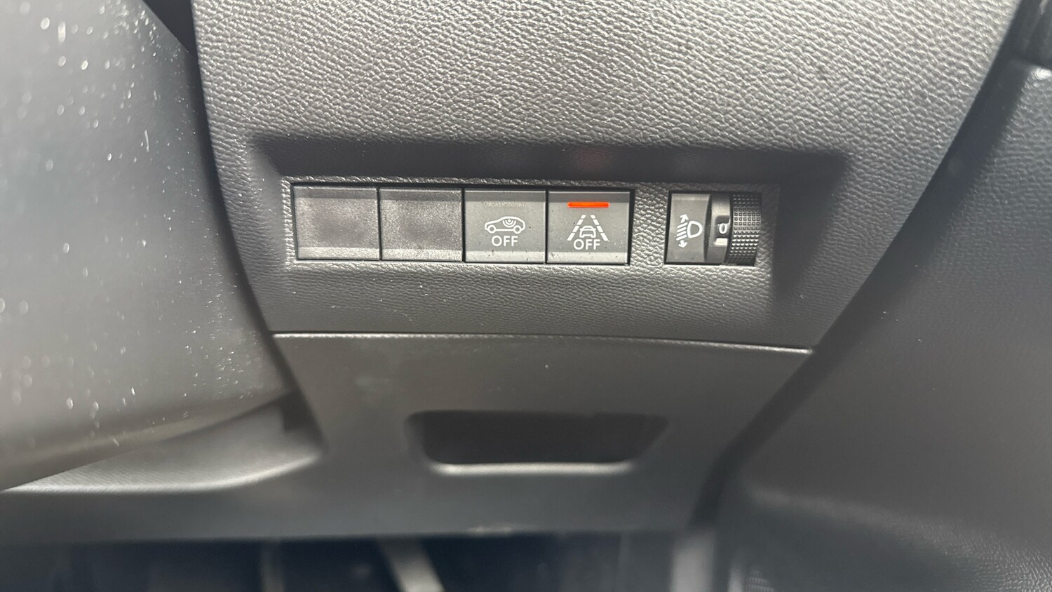 Used Peugeot 2008 2023 for sale - 76190361: Photo 34