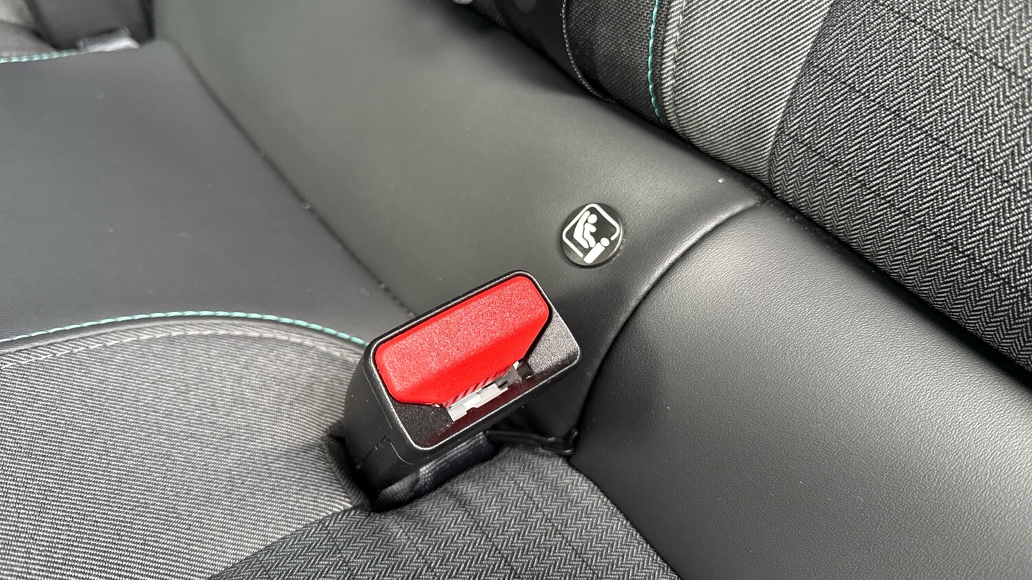 Used Peugeot 2008 2023 for sale - 76190361: Photo 35