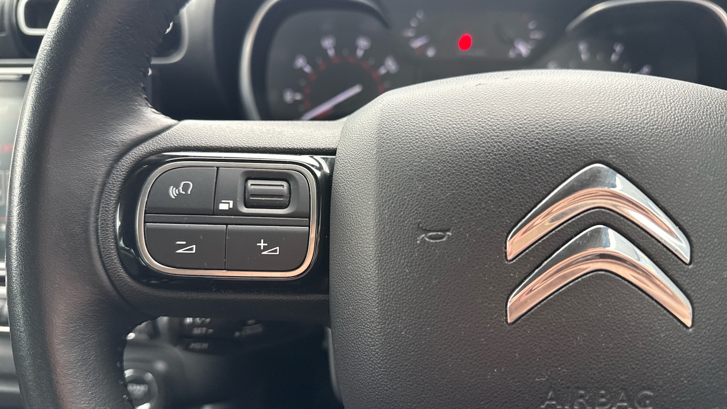 Used Citroen C3 Aircross 2018 for sale - 76350381: Photo 23