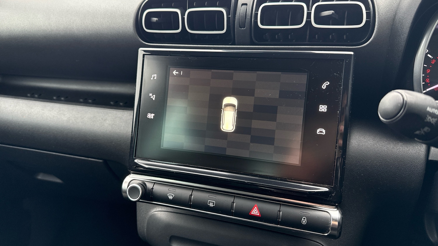 Used Citroen C3 Aircross 2018 for sale - 76350381: Photo 29