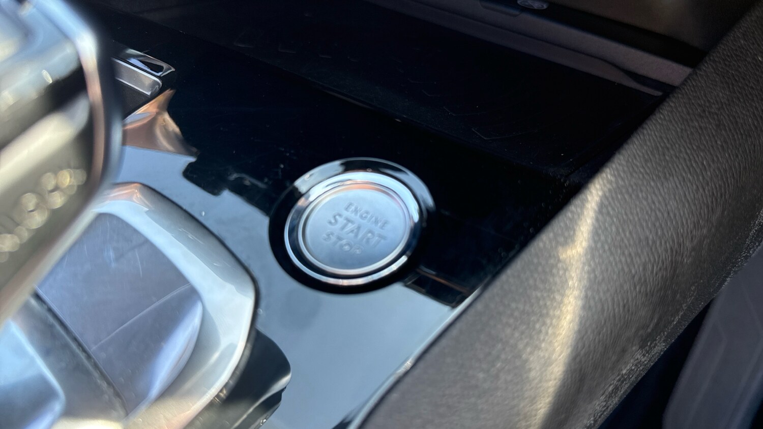 Used Peugeot 3008 2020 for sale - 76574312: Photo 40