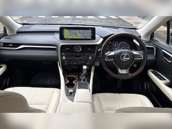 Used Lexus RX 2022 for sale - 75742143: Photo