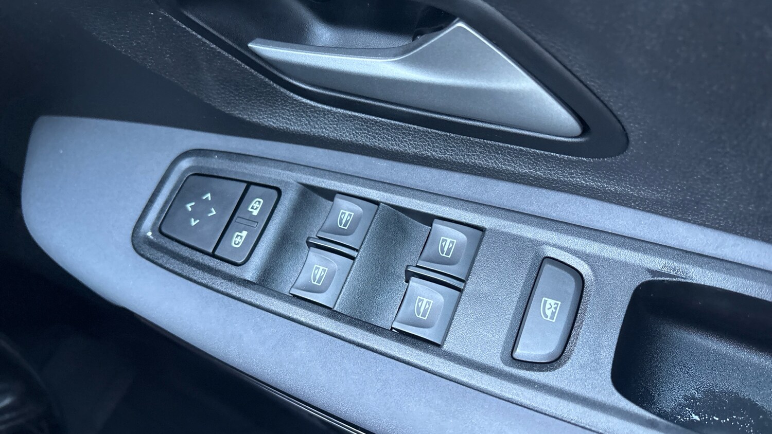 Used Dacia Jogger 2024 for sale - 76953774: Photo 23