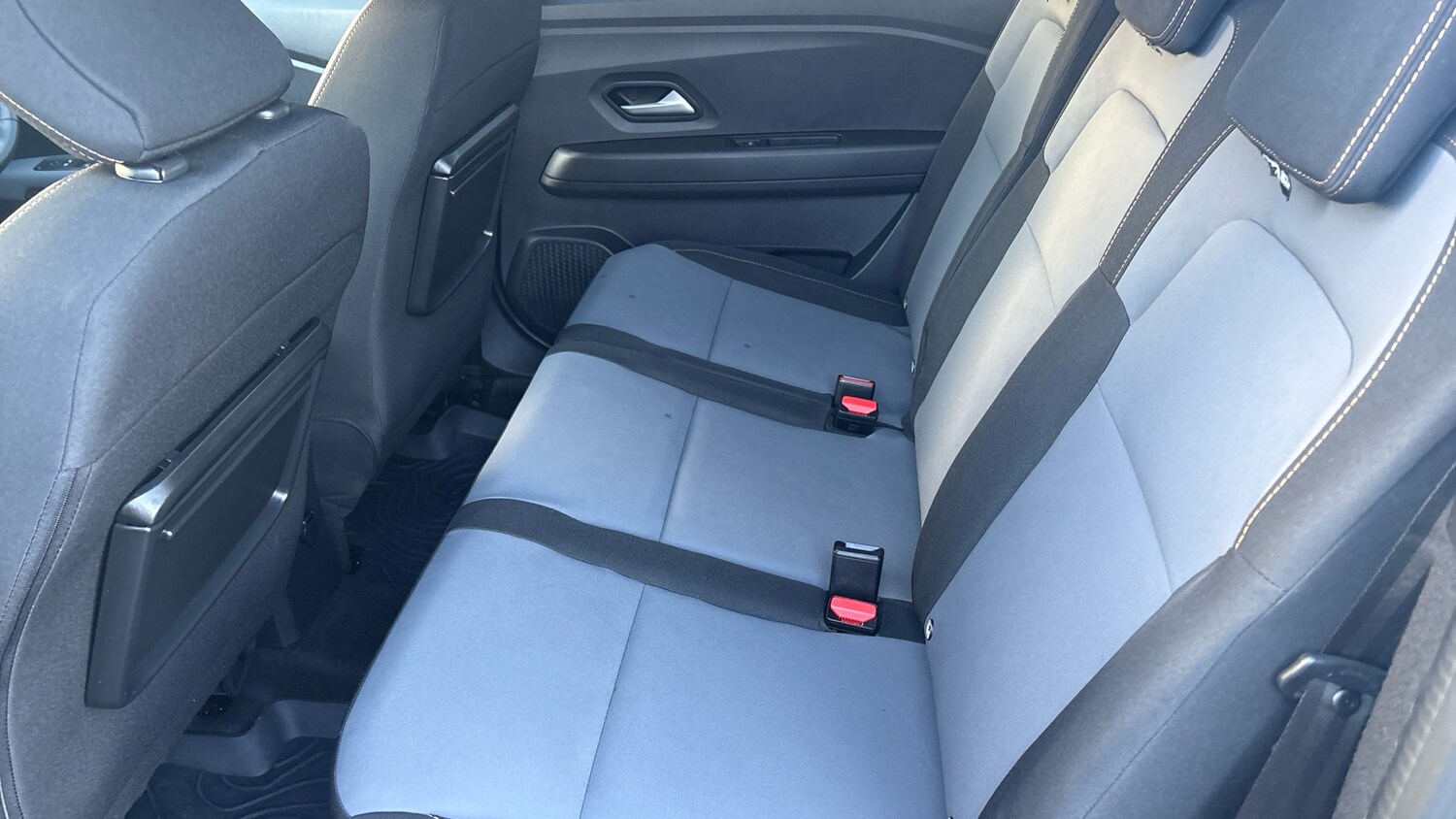 Used Dacia Jogger 2024 for sale - 76953774: Photo 34