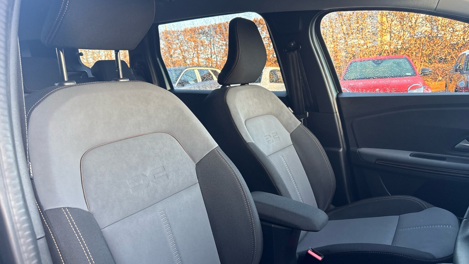 Used Dacia Jogger 2024 for sale - 76953774: Photo 43