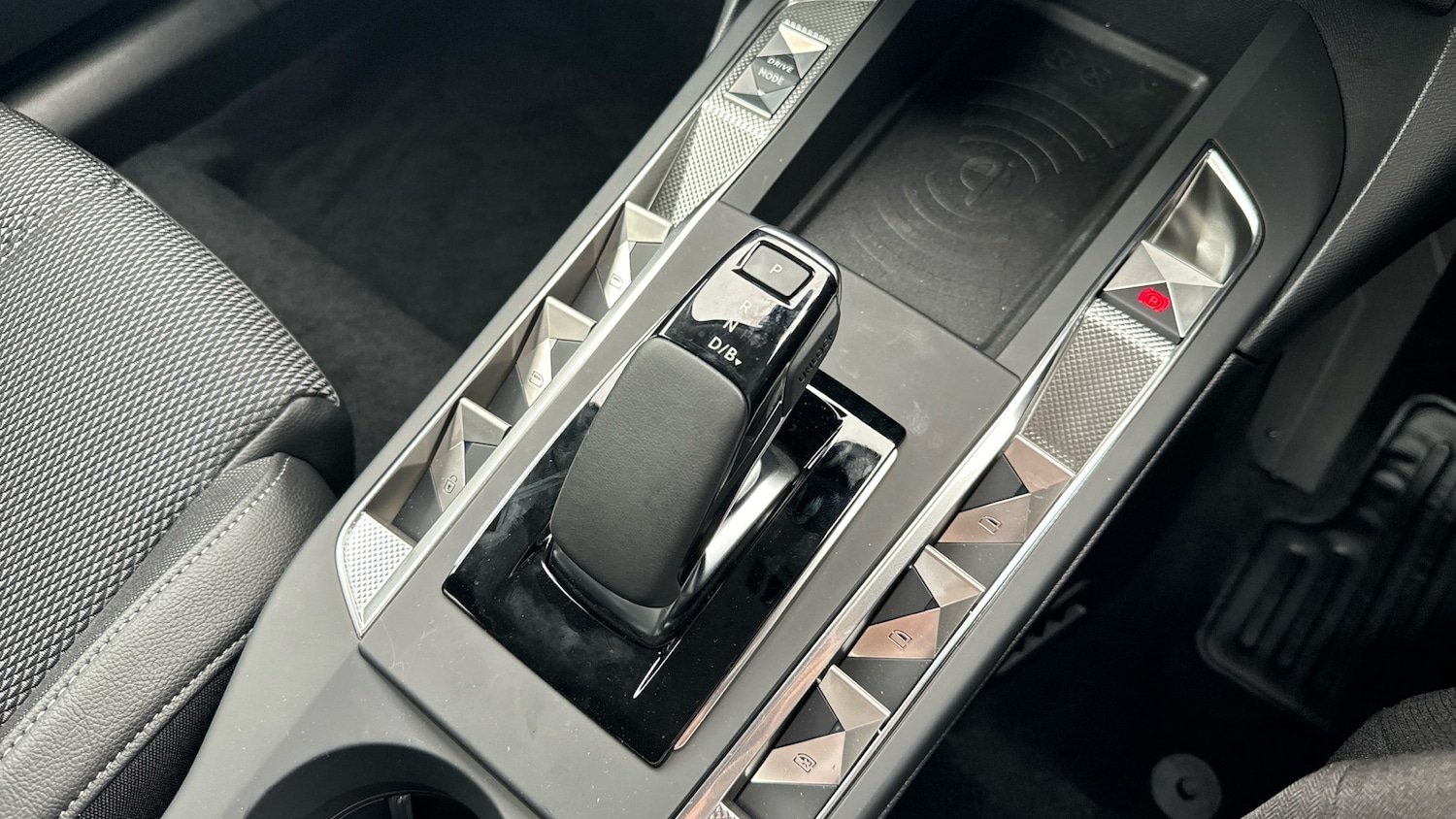 Used DS Automobiles DS 3 2025 for sale - 76228698: Photo 20