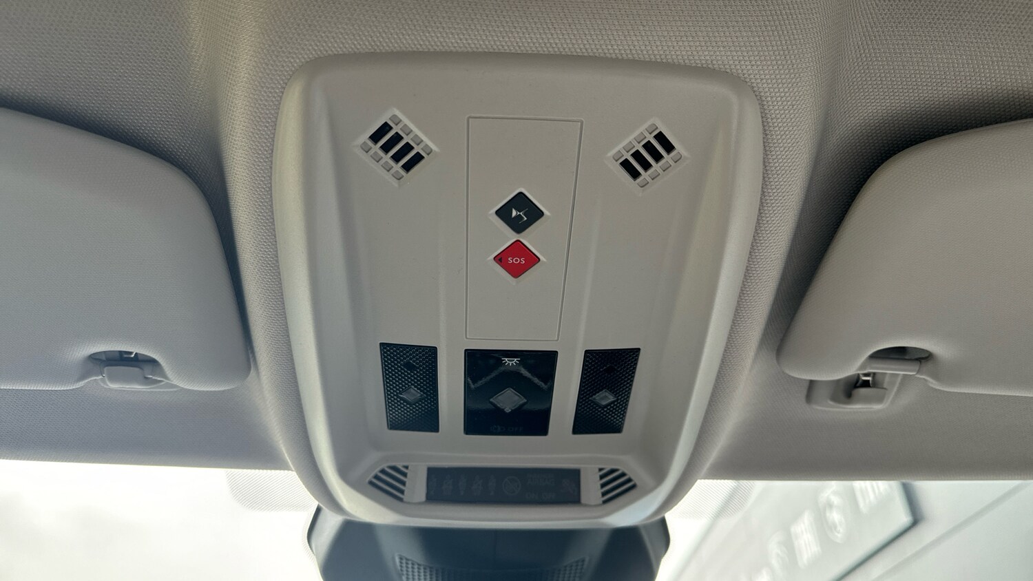 Used DS Automobiles DS 3 2025 for sale - 76228698: Photo 39