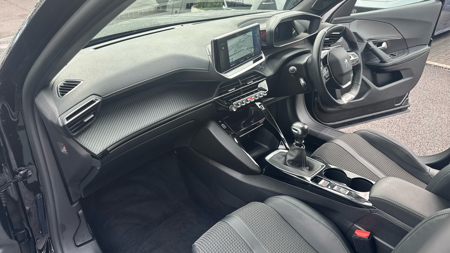 Used Peugeot 2008 2022 for sale - 75966353: Photo 12